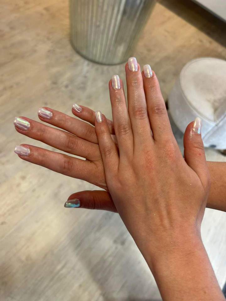 Nous prenons soin de vos mains et de vos ongles