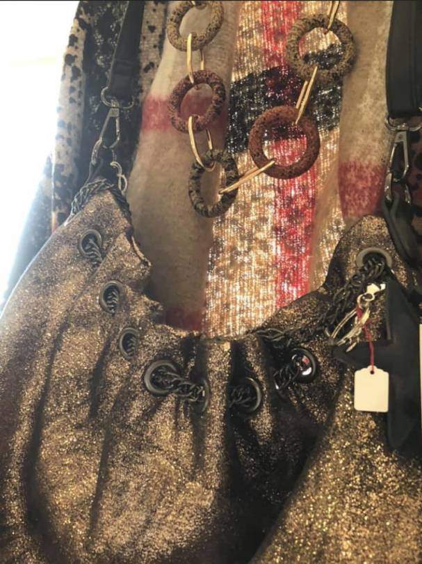 Accessoires divers femme au Mans