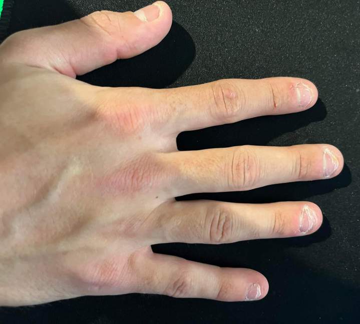 Avant soins ongles homme Mans